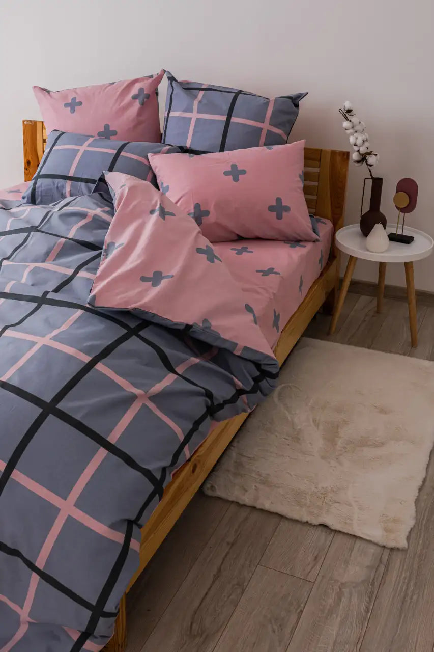 Комплект постільної білизни Happy Sleep PINCKY LINE євро