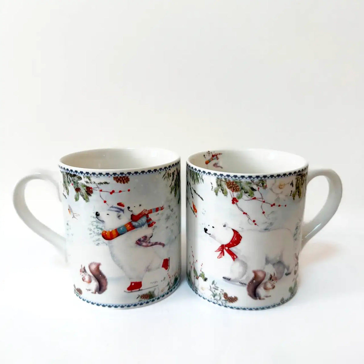 Набір чашок “Winter Hug”, 2 шт × 220 мл, кераміка
