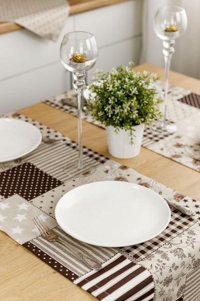 Доріжка на стіл Печворк коричневий ПРОВАНС, 40х140см 031540