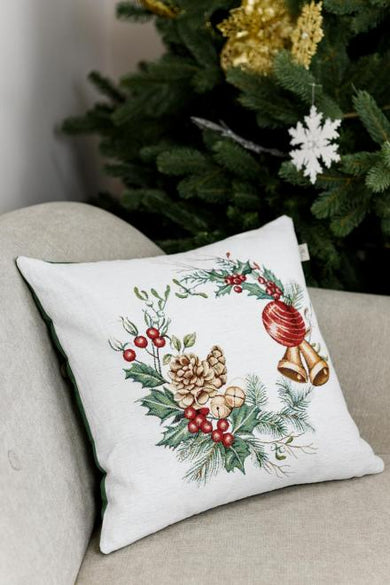 Подушка декоративна з велюром Зимове місто Вінок ПРОВАНС, 45х45см 031415