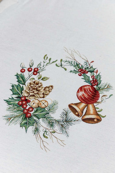 Скатертина гобеленова з велюром  Зимове місто ПРОВАНС, 135х300см 031299