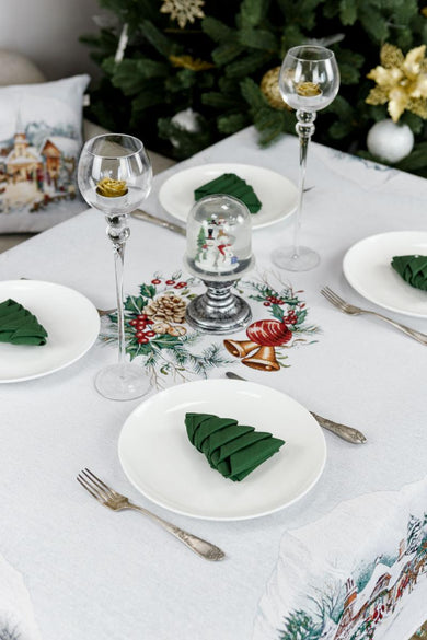 Скатертина гобеленова з велюром Зимове місто ПРОВАНС, 135х140см 031303