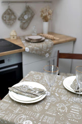 Скатертина на стіл Breakfast beige ПРОВАНС, 120х136см 011055