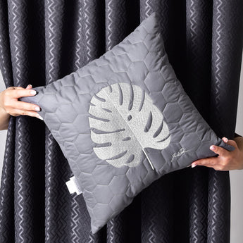 Набір подушок 2 шт Tropical 50х50 см декоративна подушка антиалергенна з вишивкою сирій