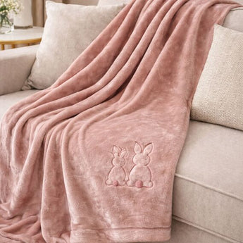 Плед покривало велсофт 170х210 см суперм'який із вишивкою пудра