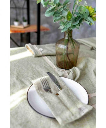 Скатертина на стіл HYGGE Boa ПРОВАНС, 132х180см 013697