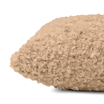 Подушка декоративна IDEIA 55х55 см зі штучного хутра гіпоалергенна карамель