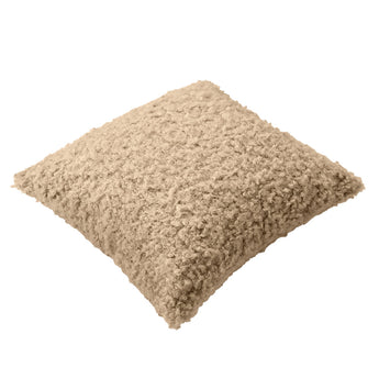 Подушка декоративна IDEIA 55х55 см зі штучного хутра гіпоалергенна карамель