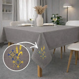 Набір подарунковий преміальний скатертина 150х220 см + 6 шт серветок 40х40 см з вишивкою в подарунковому пакованні сірий
