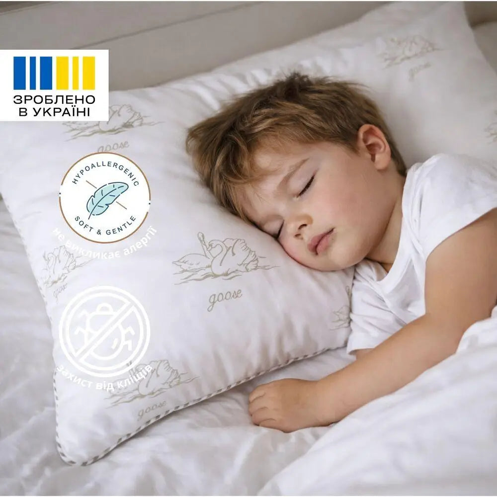Подушка дитяча 40х60 см Soft PAPAELLA гіпоалергенна для дітей від 3 років, штучний пух