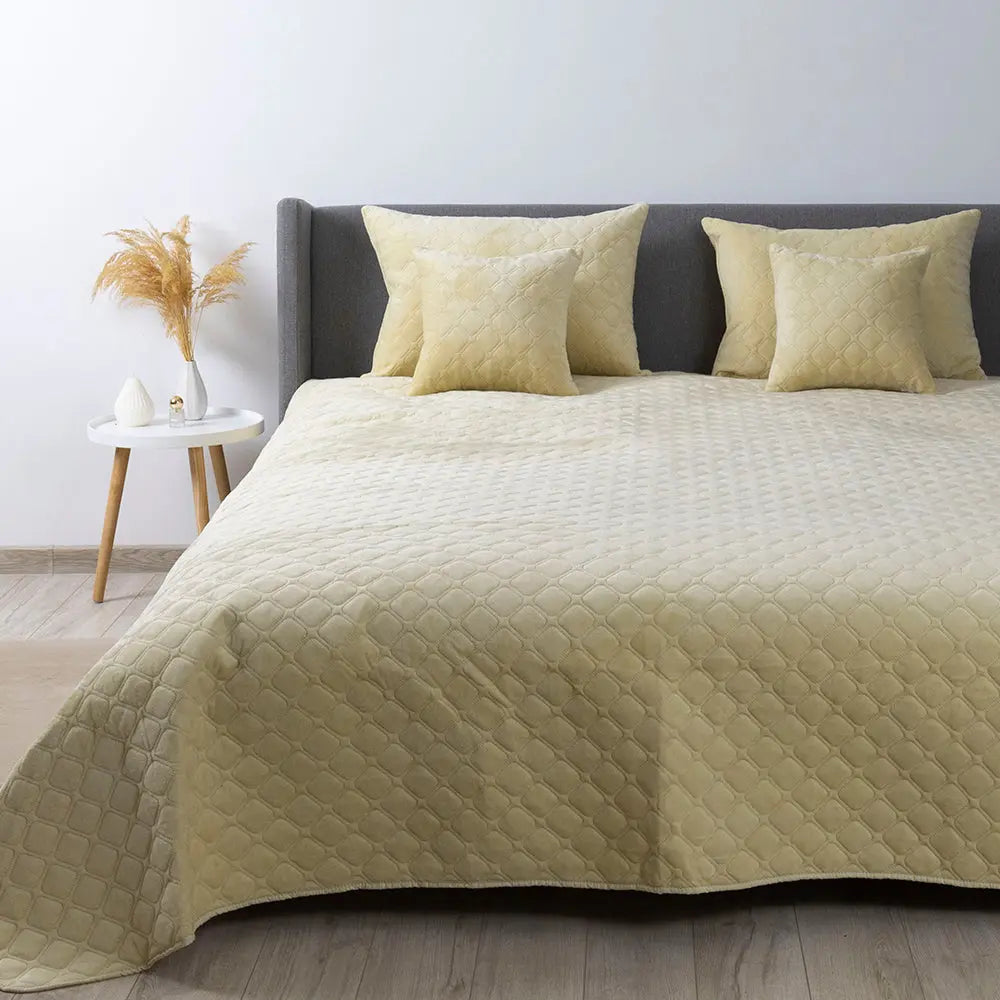 Покривало ТЕП "VELOUR" 240 * 260 см бежевий/ромб прямий