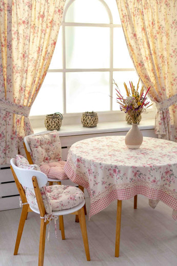 Скатертина Bella Троянди з кантом рожева клітинка ПРОВАНС, 134х180см 013520