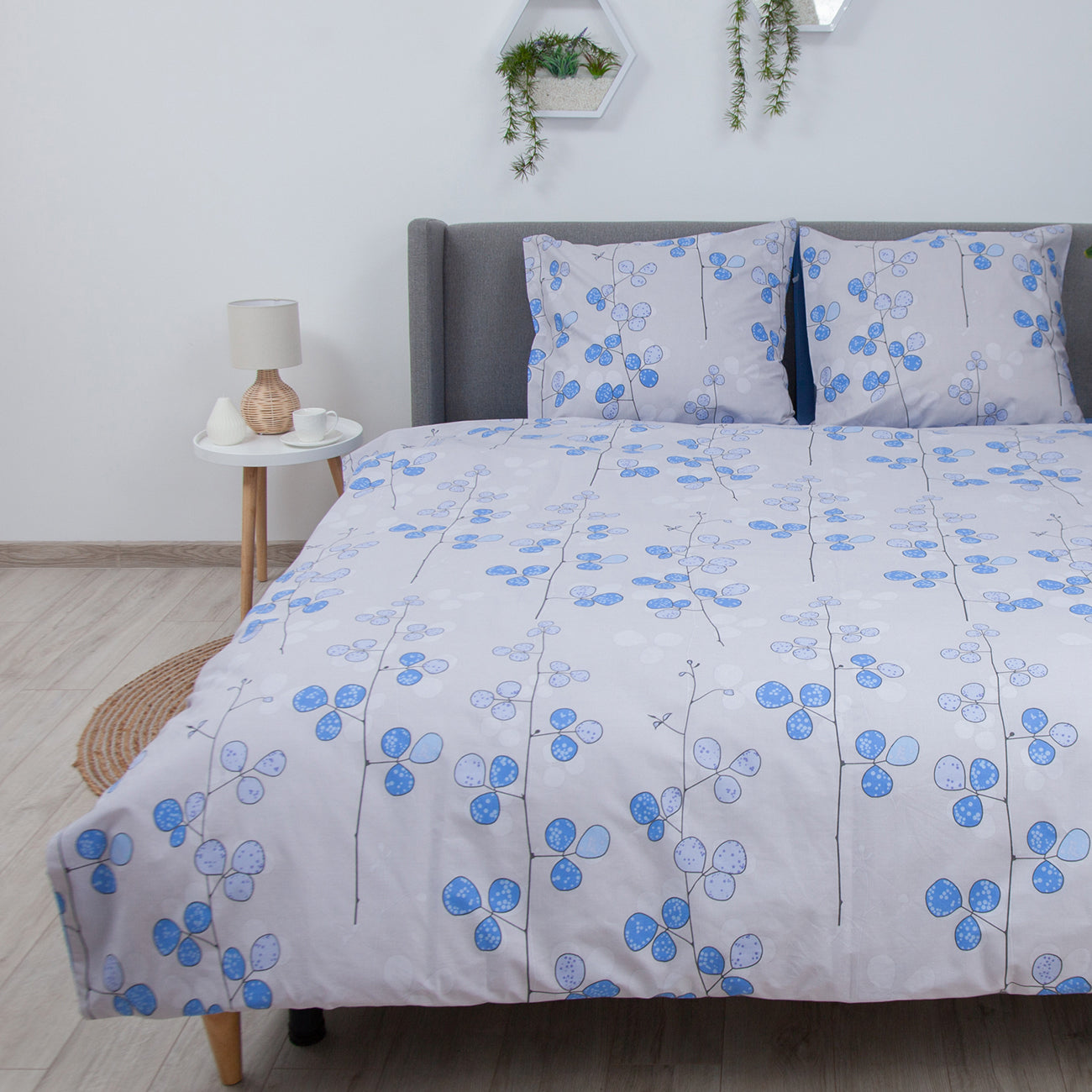 Комплект постільної білизни ТЕП "Soft dreams" Blue Flowers, 70x70 євро 