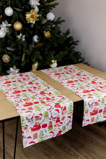 Новорічна доріжка на стіл Санта на білому ПРОВАНС, 40х140см 035777