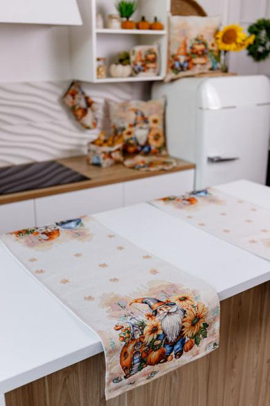 Гобеленова доріжка на стіл Гарбузові гноми ПРОВАНС, 40х140см 036202