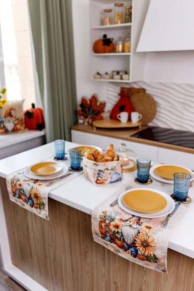 Гобеленова доріжка на стіл Гарбузові гноми ПРОВАНС, 35х100см 036200