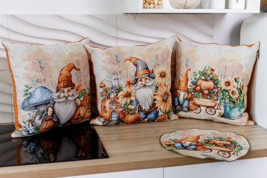 Декоративна подушка Гарбузові гноми з будиночком ПРОВАНС, 45х45см 036208