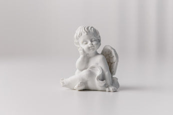 Статуетка декоративна Ангел з правою рукою до обличча ПРОВАНС, 6 039352