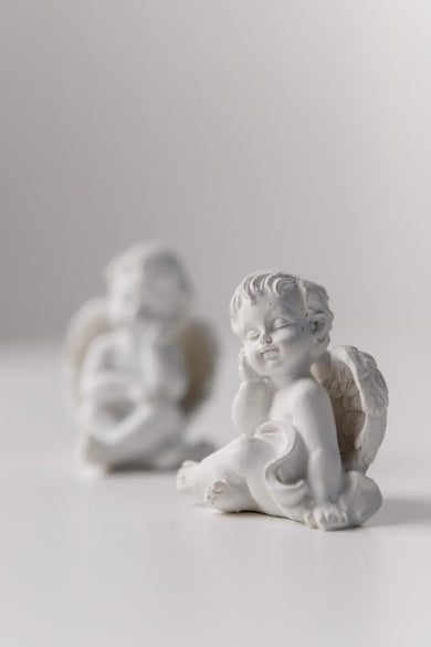 Статуетка декоративна Ангел з правою рукою до обличча ПРОВАНС, 6 039352