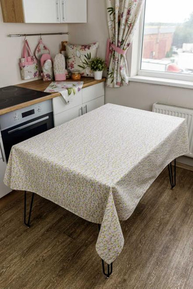 Скатертина Гілочки ПРОВАНС, 136х180см 030902