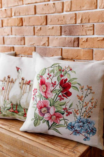 Гобеленова подушка декоративна Квіти в рамці ПРОВАНС, 45х45см 034203