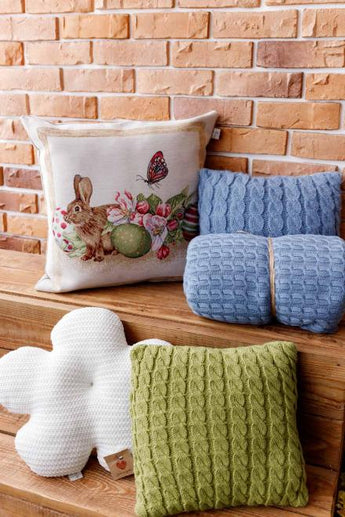 Великоднева декоративна подушка Веснянка Зайчик ПРОВАНС, 45х45см 034272