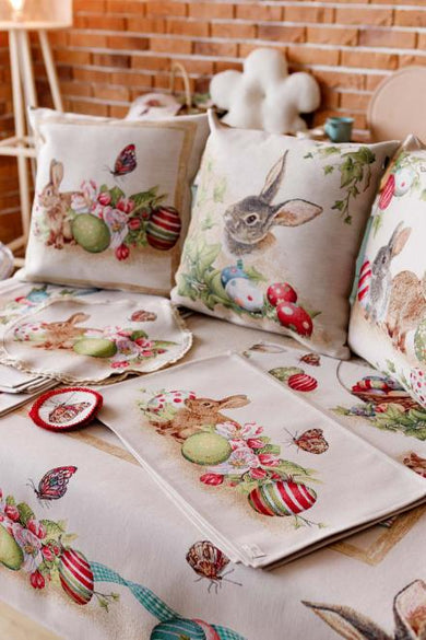 Великоднева декоративна подушка  Веснянка Заєць ПРОВАНС, 45х45см 034268