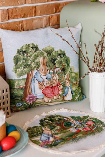 Гобеленова наволочка декоративна Галявина Зайчиха ПРОВАНС, 45х45см 034240