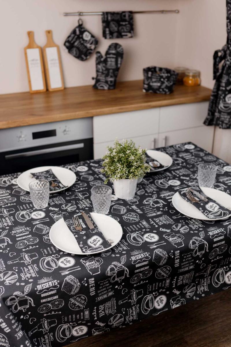 Скатертина на стіл Breakfast black ПРОВАНС, 120х136см 039621