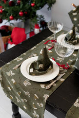 Доріжка новорічна на стіл Шапочки на зеленому ПРОВАНС, 40х180см 036826