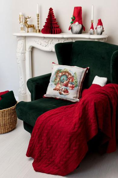 Наволочка гобеленова новорічна Гном біля синьої двері ПРОВАНС, 45х45см 037181