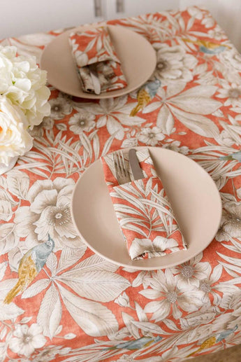 Скатертина на стіл Пташка на теракоті ПРОВАНС, 133х180см 034765