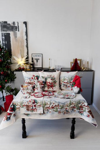 Подушка гобеленова з велюром Снігова зима Санта ПРОВАНС, 45х45см 037199