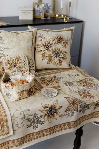 Подушка декоративна новорічна Три квітки ПРОВАНС, 45х45см 036966