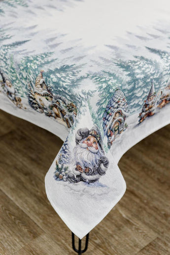 Новорічна гобеленова скатертина Казкові гноми ПРОВАНС, 135х220см 038449