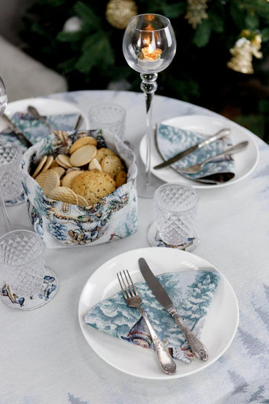 Новорічна кругла гобеленова скатертина Казкові гноми ПРОВАНС, D136см 038457