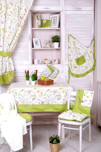 Святкова скатертина Living Весна з кантом ПРОВАНС, 140х220см 013233