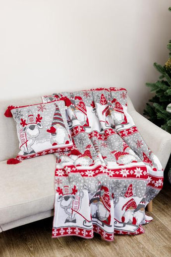 В'язана новорічна подушка Веселі гноми ПРОВАНС, 45х45см 037491