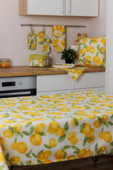 Скатертина на стіл Лимончики ПРОВАНС, 136х220см 043219