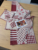 Подарунковий набір «Печворк Бордо» - 2 прихватки та фартух