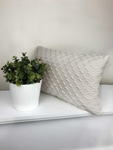 Декоративна подушка Хвиля молочна ПРОВАНС, 30х45см 025063