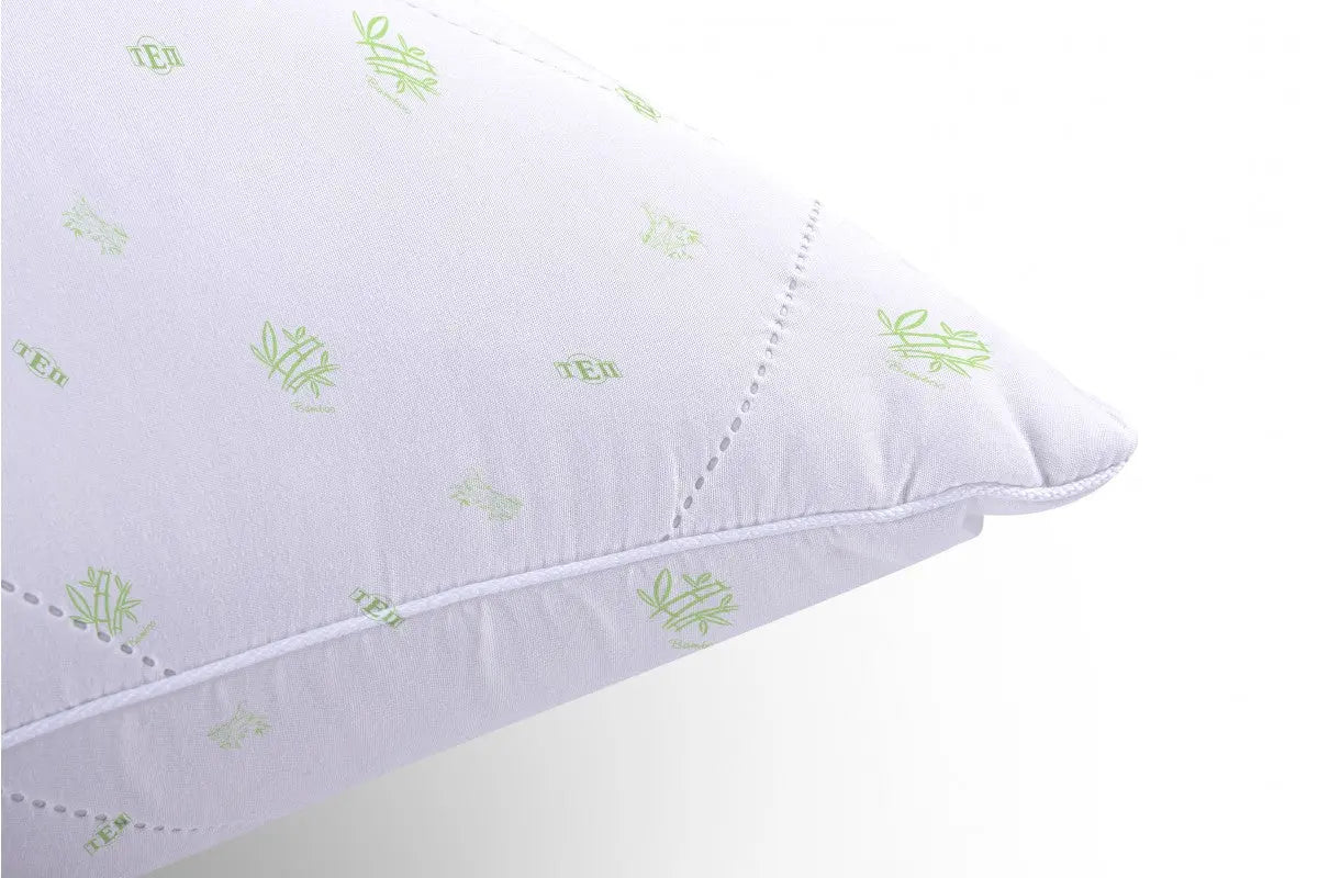 Подушка "DREAM COLLECTION" BAMBOO ЕКОНОМ 70*70 см 